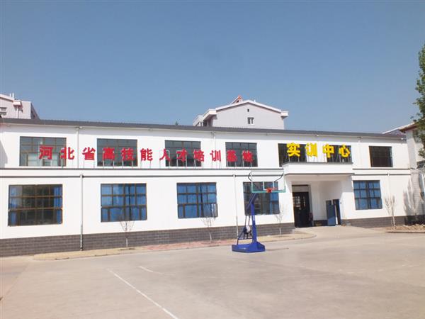 張家口裝備制造技工學(xué)校值得選擇嗎？