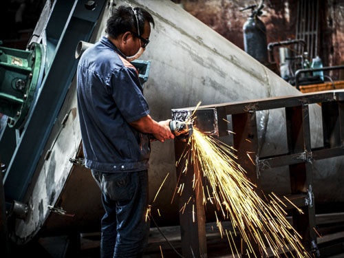 焊工專業(yè)值得學(xué)嗎？唐山焊工學(xué)校有什么推薦？