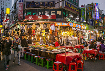 學(xué)商務(wù)韓語(yǔ)未來(lái)發(fā)展方向有哪些？山東商務(wù)韓語(yǔ)學(xué)校為你解答！