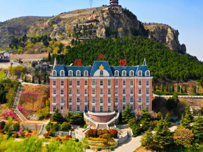 山東有沒有學寵物醫(yī)療護理相關專業(yè)的學校？