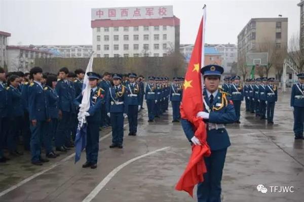 分?jǐn)?shù)不能決定你的未來，騰飛給你希望！