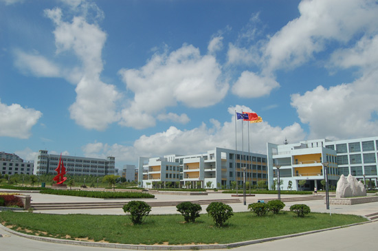 煙臺哪所學(xué)?？梢詫W(xué)電子商務(wù)？