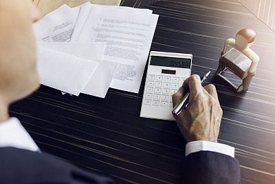 想成為一名會計嗎？石家莊海川電腦學(xué)校助你成為專業(yè)會計！