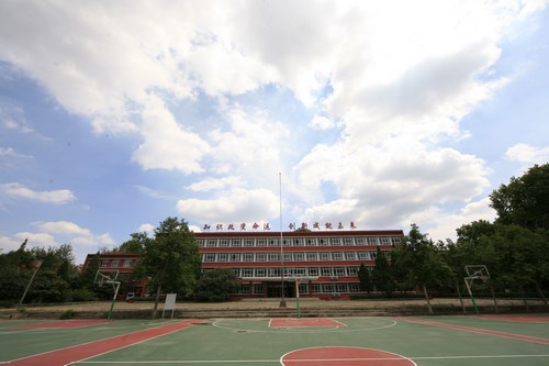 中國洛陽一拖技師學(xué)院有哪些熱門專業(yè)？