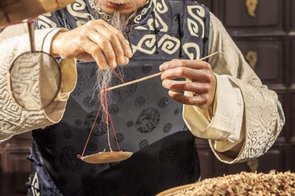 山東醫(yī)藥技師學(xué)院中藥制藥專業(yè)怎么樣？