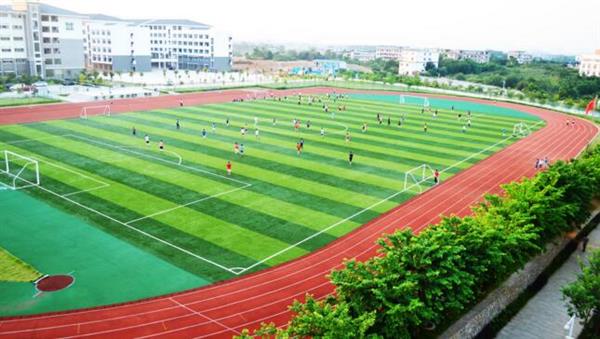 青島海洋技師學(xué)院怎么樣？