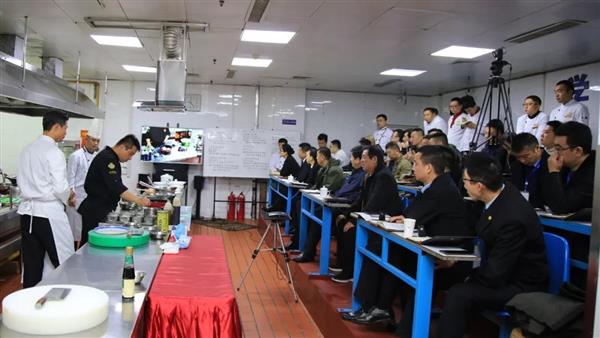 山東藍海：山東省飯店協(xié)會“上海本幫菜”菜品表演培訓班在東營藍海國際大飯店舉行