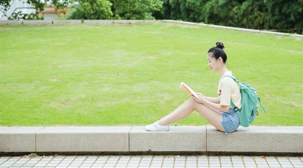 青島巖天數(shù)控職業(yè)技術(shù)學(xué)校有哪些專業(yè)？