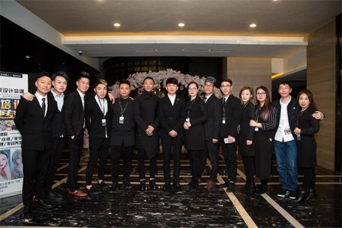 在唐山可以去哪里學(xué)習(xí)化妝？   