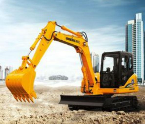 濟(jì)南駿大挖掘機(jī)學(xué)校就業(yè)怎么安排的？包分配嗎？