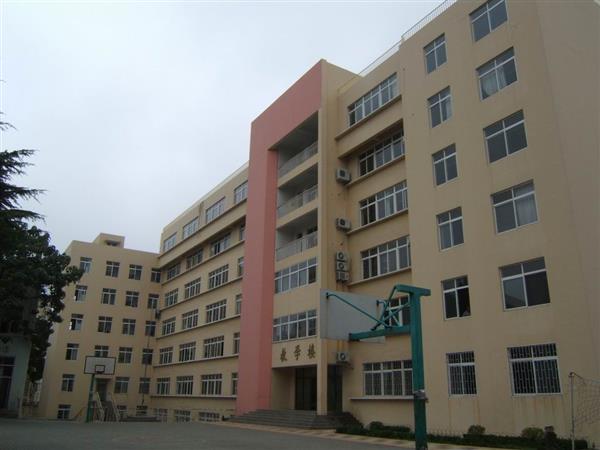 青島市電子信息技術(shù)學(xué)校電子技術(shù)應(yīng)用專業(yè)怎么樣？需要學(xué)什么課程？