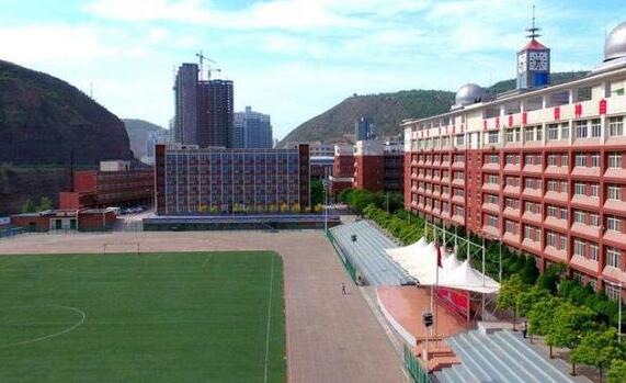 北京財(cái)經(jīng)專修學(xué)院項(xiàng)目?jī)?yōu)勢(shì)是什么？