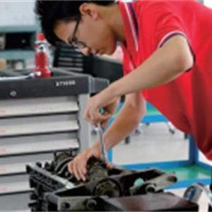 汽車維修（高級(jí)工、預(yù)備技師）